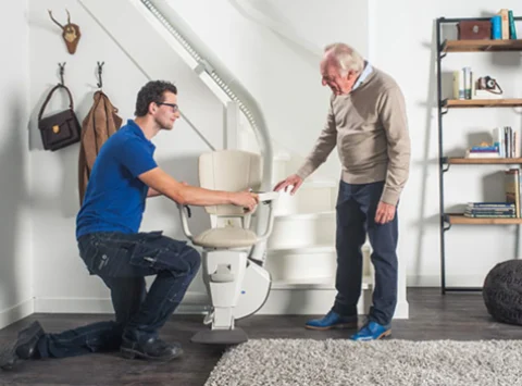 Stairlift Kijiji 475x351 (1)